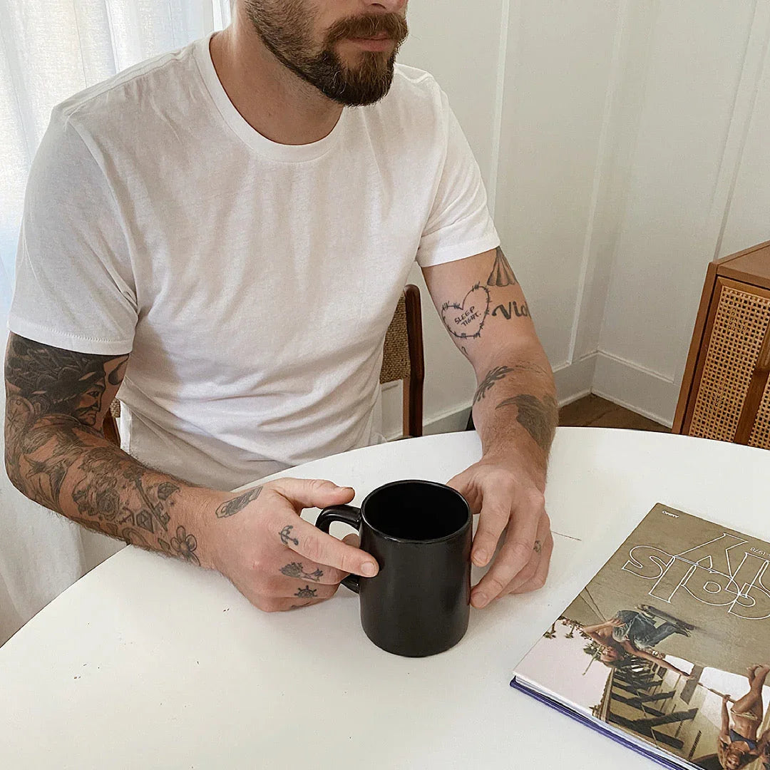 Camisetas Básicas para Hombre: Qué Gramaje Comprar y Cómo Elegirlas