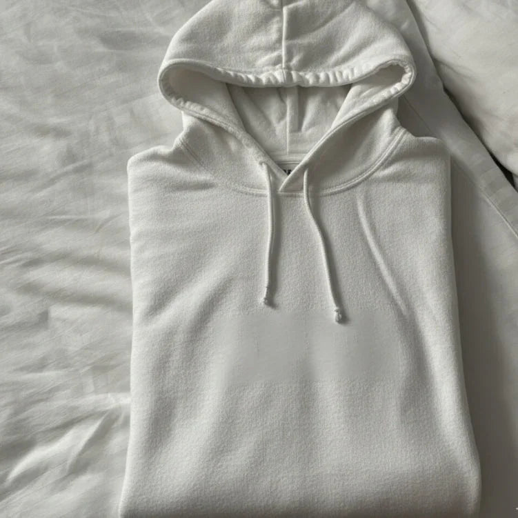 Sudadera con capucha doblada